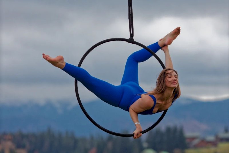 MASTER CLASS (Aerial Hoop)